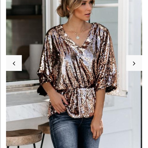 Vici Tops - Sequin top - NWT